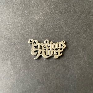 James Avery Precious Aunt Charm